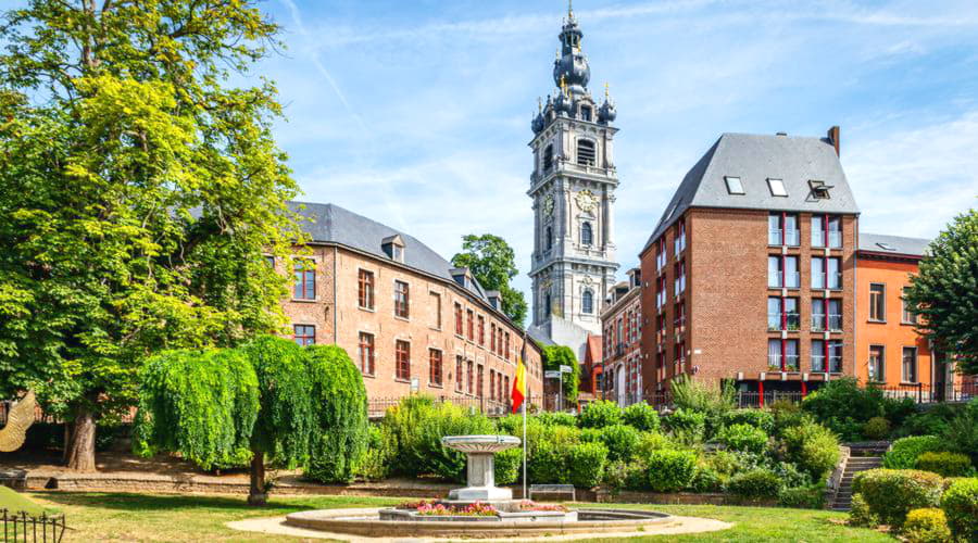 Melhores ofertas de aluguel de carros em Mons